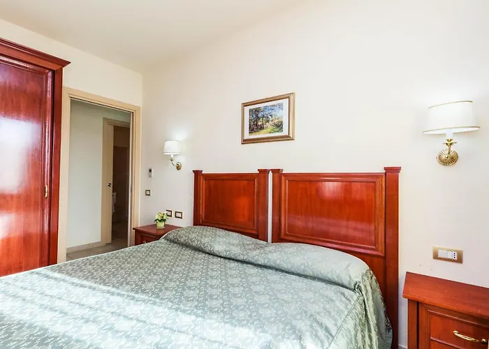 Regina Elena 公寓式酒店 奧爾比亞